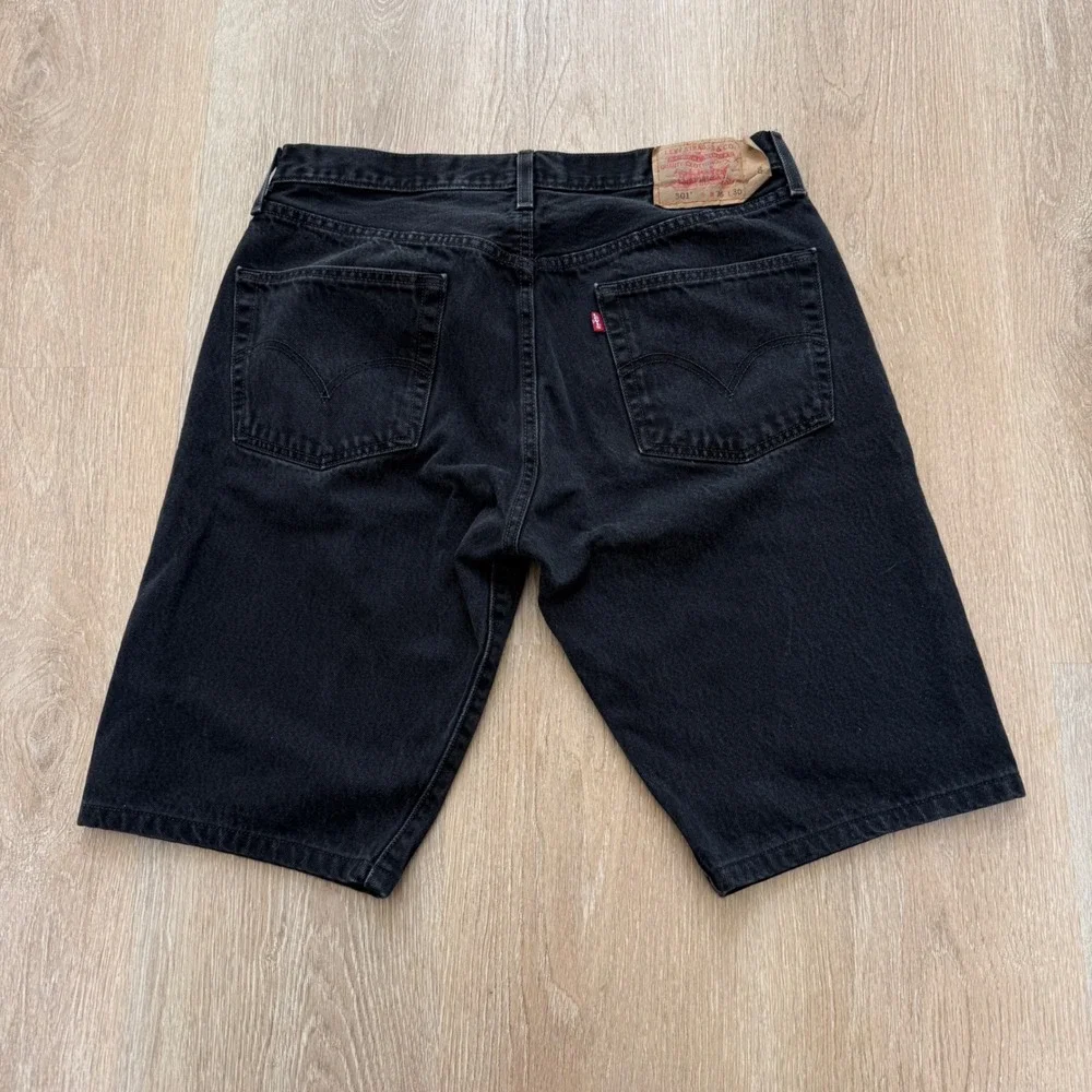 VTG Levi's 501xx Denim Shorts Mens 36 Black‎ Button Fly Straight Cotton Mexico